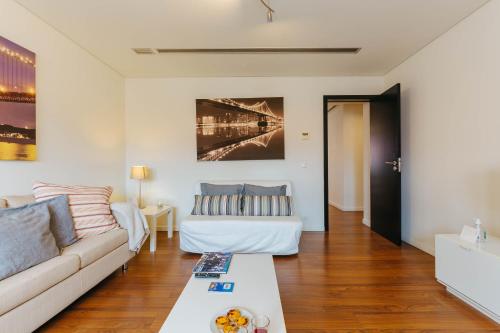 Rent4Rest Lisbon Family & Friends apartment in Roma Avenue, Lisabon (fotografie 8)