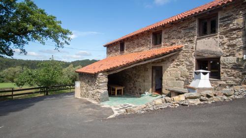 AG Casa Brañas, en aldea rural gallega (AG Casa Branas, en aldea rural gallega) in As Restrebas