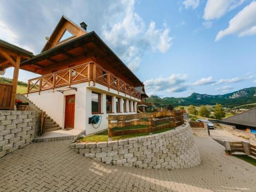 Wellness chata Medík (Wellness chata Medik) in Súľov-Hradná