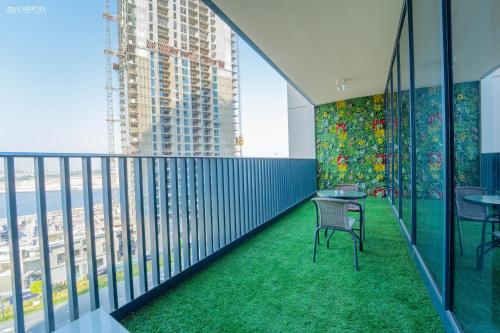 Gardenia Suites Creek Harbour, 2 Bedroom Stylish Apartment with Creek Views, Dubai (photo 2)