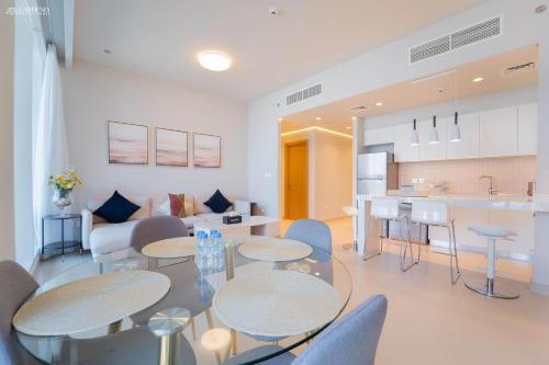 Gardenia Suites Creek Harbour, 2 Bedroom Stylish Apartment with Creek Views, Dubai (photo 7)