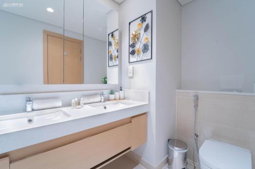 Gardenia Suites Creek Harbour, 2 Bedroom Stylish Apartment with Creek Views, Dubai (photo 10)