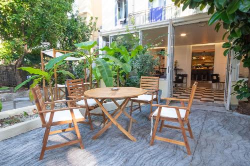 บริการและสิ่งอำนวยความสะดวก, Auberge de Jeunesse HI Nice Les Camélias (Auberge de Jeunesse HI Nice Les Camelias) near พิพิธภัณฑ์มารคชากาล