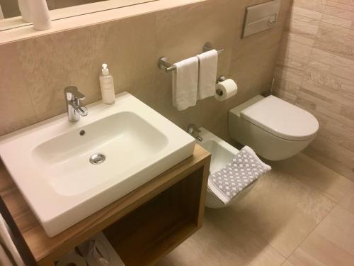 Hotel Am Wolfgrubenersee 4
