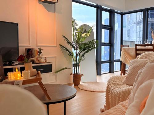 KL City 2BR MRT Ekocheras, Kuala Lumpur