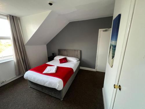 Campbells Guest House - image 12