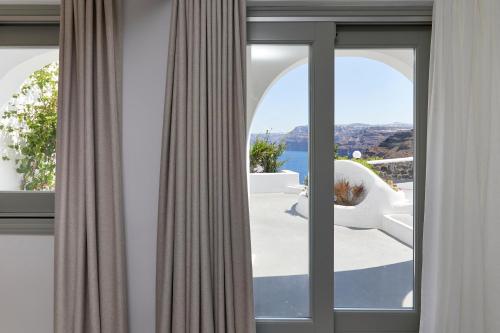 Santorini View - image 10