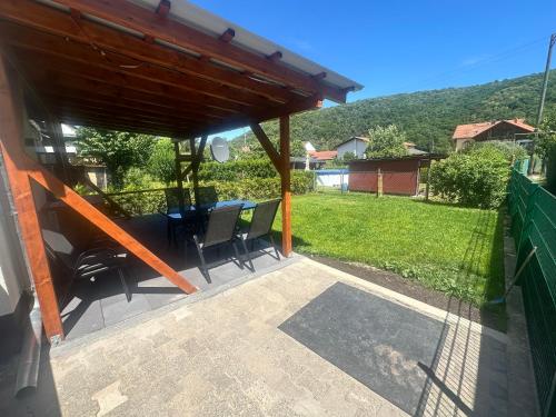 Ferienhaus Nahetal für 2 und Hund mit Garten und Terrasse (Ferienhaus Nahetal fur 2 und Hund mit Garten und Terrasse) in Niederhausen