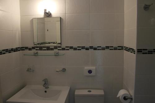 The Elmfield - image 5