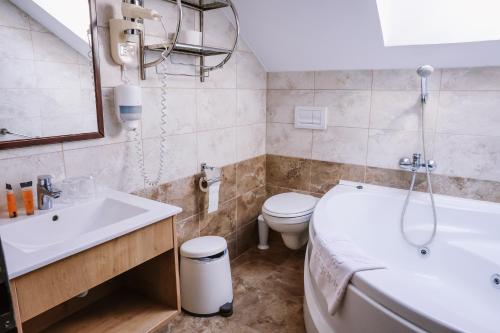 Hotel Relax & Resort Sovata – Sovata, WI
