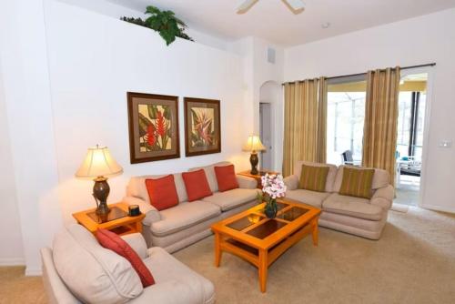 Létesítmények, 25% Off Luxe 6BR Pool Home in Haines City (Florida)