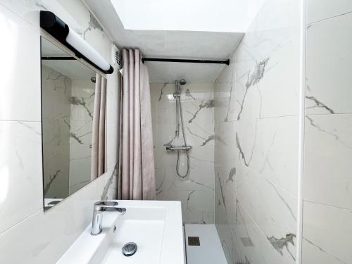 Urban Flat 150 - Pretty Flat in Center of Paris - image 7