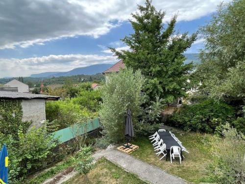 Kert, Gite du canal Artemare Grand Colombier in Artemare