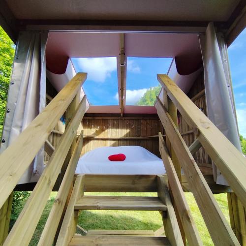Friendly Camping and Lodges in Saint-Pardoux-la-Rivière