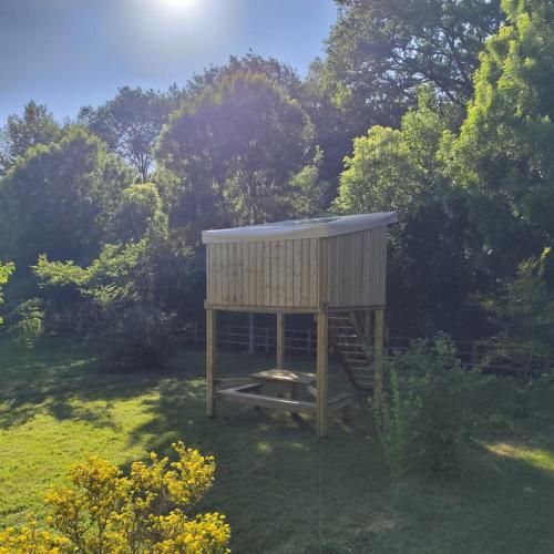 Iekārtas, Friendly Camping and Lodges in Saint-Pardoux-la-Rivière