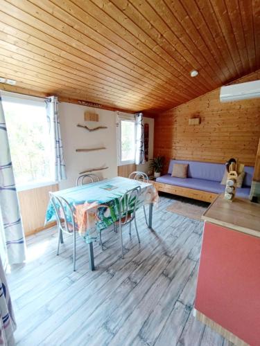 Chalet Le Lagon in Cazilhac (Languedoc-Roussillon)