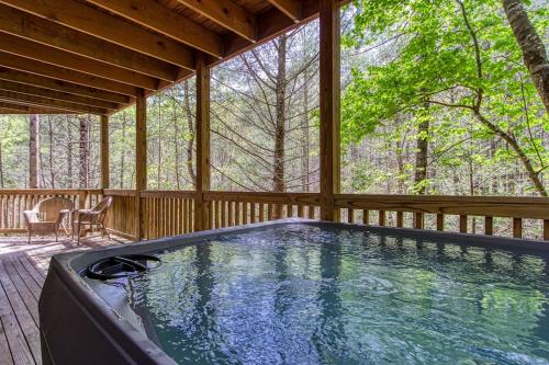 Cades Cove Escape By Avada Properties near Cades Cove