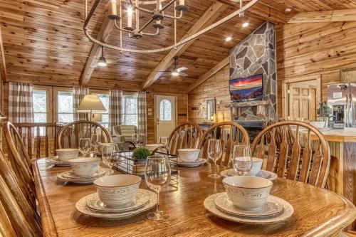 Cades Cove Escape By Avada Properties near Cades Cove