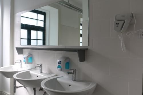 Nice Way Porto Hostel - image 7