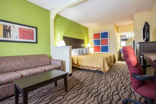 Quality Inn & Suites Aiken East in ไอเคน (SC)