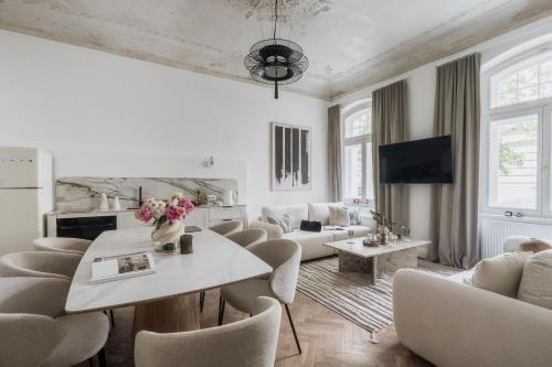 La Belle Epoque - Warsaw