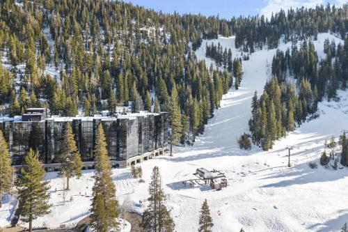 Valley-View Unit in Everline Resort: Premier Perks, Olympic Valley (foto 2)
