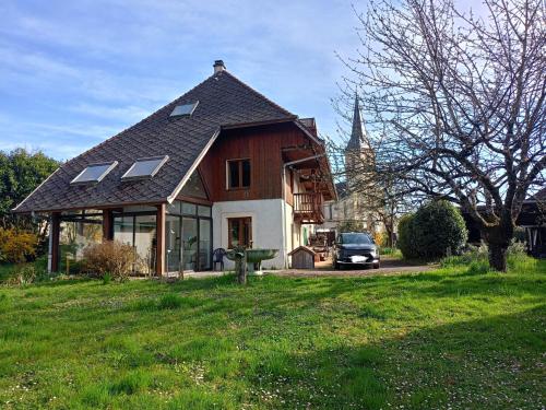 la maison de la Felicidad in Marcellaz-Albanais