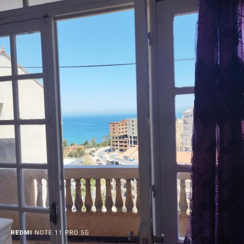 bord de mer F3 B in Tigzirt