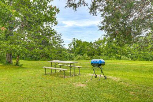 125-Acre Grandmas Farm House with Fire Pit! - image 11