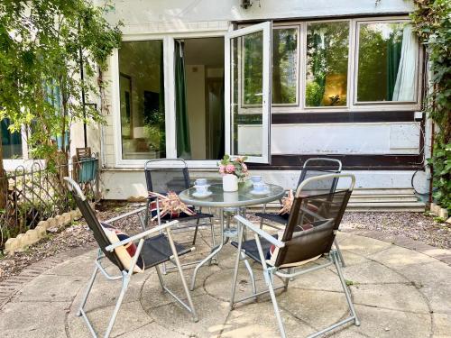 Apt w/ Garden in Maida Vale - image 14