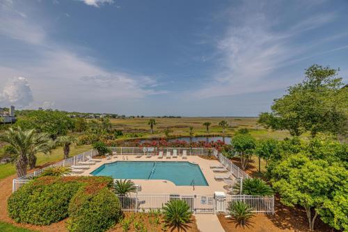Windward Point 210 - image 5