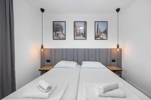 Double room, deluxe, balcony
