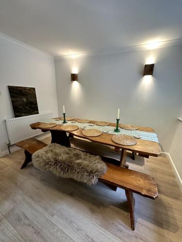 Tranquil home at Westerlands Farm, Sleeps 7, The South Downs