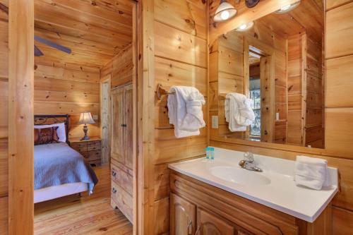The Vinson – Gatlinburg, TN