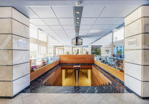 Instalaciones, Grand Hotel Continental in Tirrenia