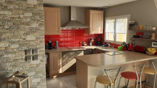 Kitchen, Maison pour 4 personnes au cœur du vignoble Nantais in Le Loroux-Bottereau
