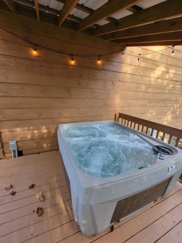 Willow Heights Lodge By Avada Properties, Sevierville