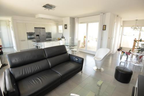 Luxueux Duplex avec Jacuzzi, 2 chambres, 2 Lits, Castelnau-le-Lez