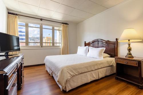 Single Room image 2