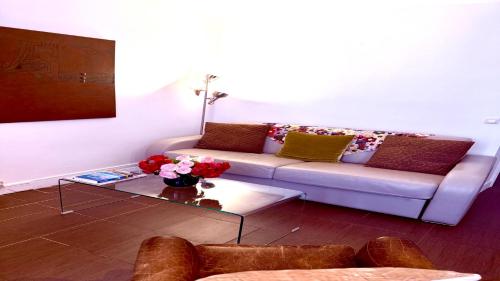 Comfortable 1 Bedroom Apartment in Paris 7th - image 4