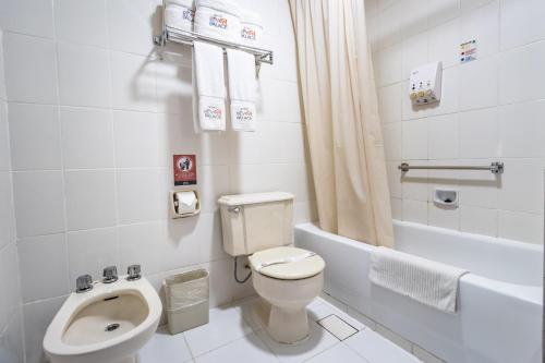 Executive Triple Room image 3