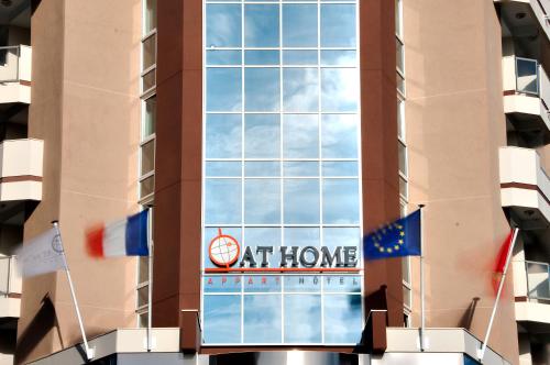 At Home Appart Hotel - image 5