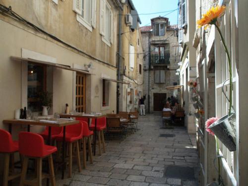 Buga And Tuga Rooms 1