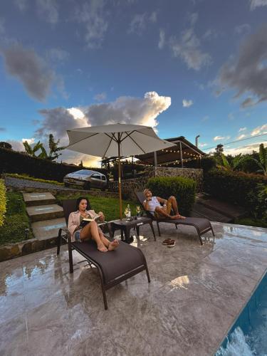 Swimming pool, Escapate Sonata in Marsella