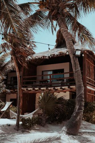 Niken Beachfront Tulum Hotel