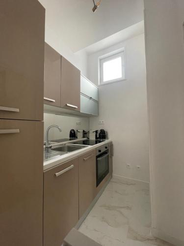 Le Golden - Charme et confort en plein cœur de Troyes - Parking privé (Le Golden - Charme et confort en plein cœur de Troyes - Parking prive) in 聖皮耶爾廣場