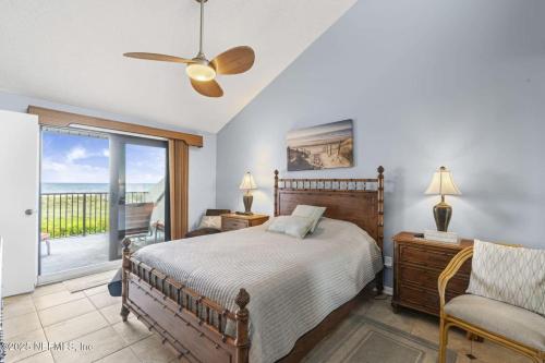 Oceanfront Luxe 3BR in St Augustine Beach in St. Augustine, USA