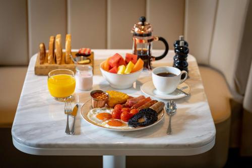 Radisson Blu Edwardian Bloomsbury Street Hotel London - image 2
