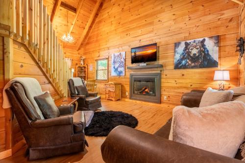 Quiet Way Cabin By Avada Properties, Sevierville