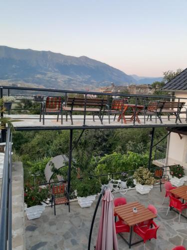 Bixhaku GuestHouse in Аргирокастро
